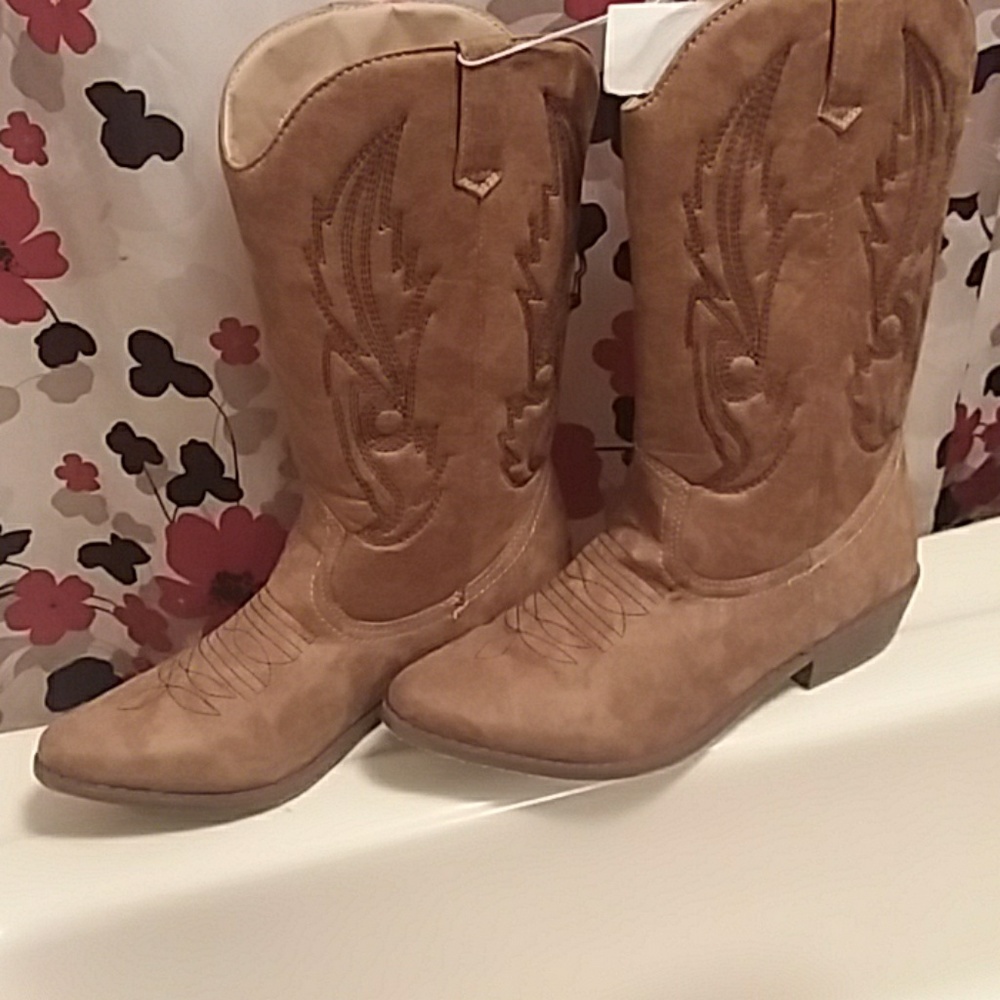 Ladies Boots